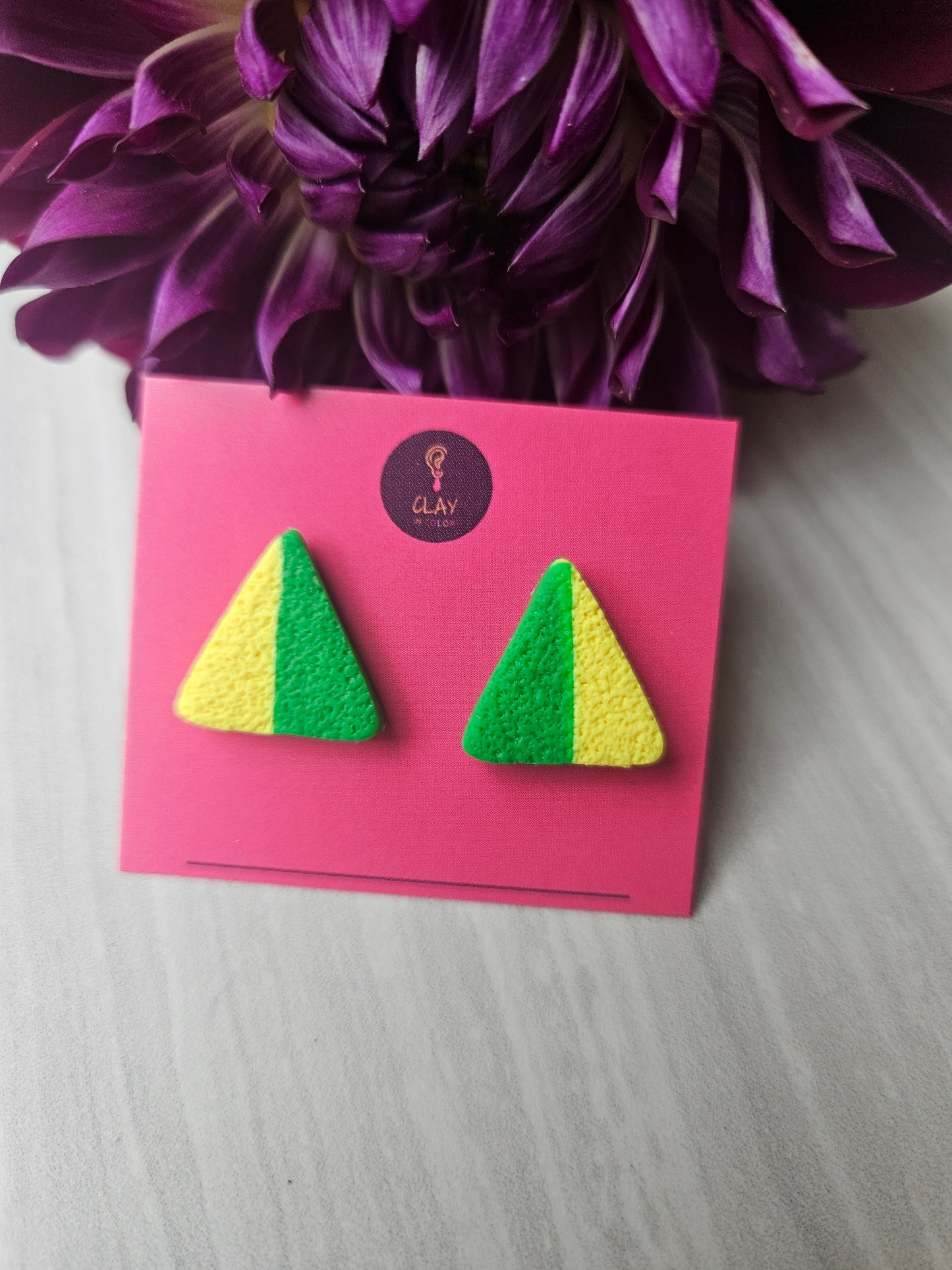 Split Triangle Stud