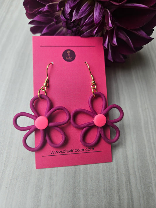 Loop Daisy Dangles